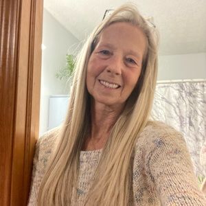 Meet your Posher, Connie